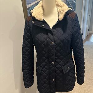 Quilted Black Jacket with Faux Fur Lining
